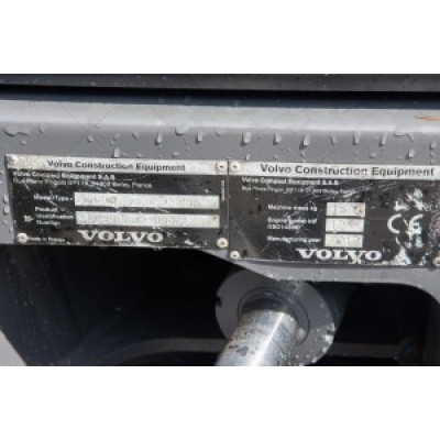 Мини экскаватор Volvo EC15D 2017 г. 1321 м/ч., № 3421 L БРОНЬ