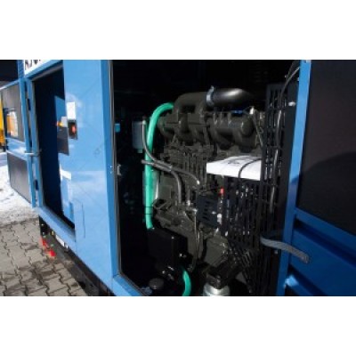 Дизельний генератор KOHLER SDMO D300 240 кВт