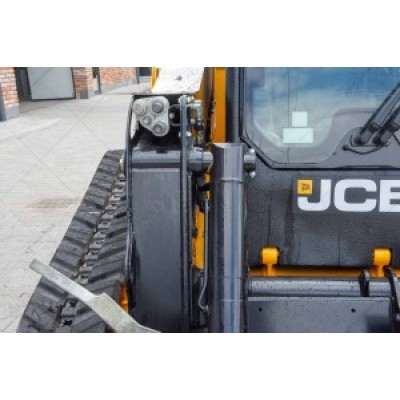 Міні навантажувач JCB 225T T4 2015 р. 2 308 м/г. 55 кВт., № 1720 L