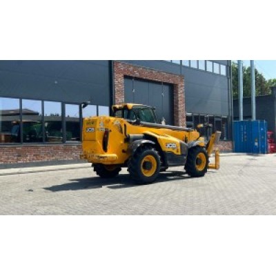 Телескопический погрузчик JCB 540-170 2017 г. 55 кВт. 4554,4 м/ч. № 3689 L